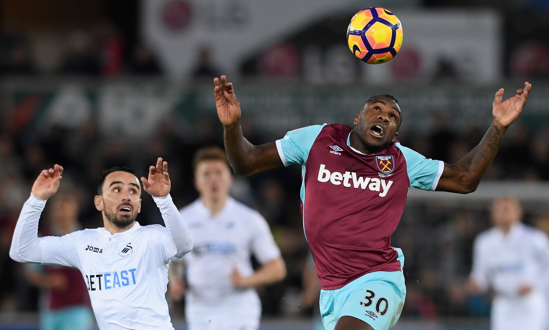 球队通过稳 球队通过稳